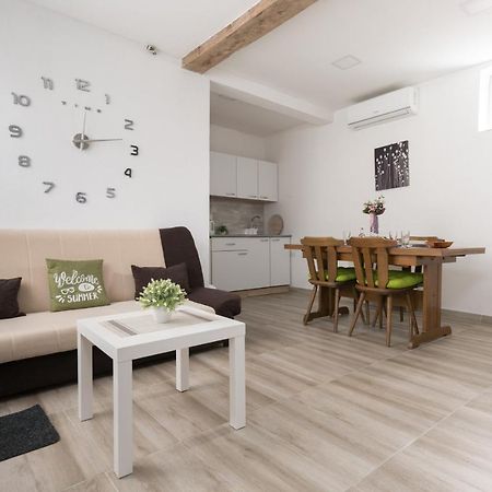 Apartmani Kod Marka 波热加 外观 照片