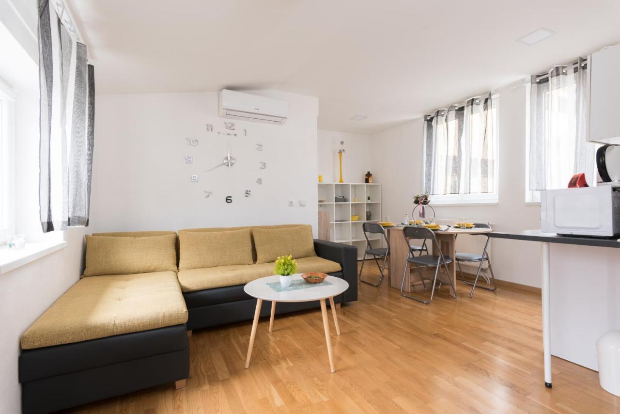 Apartmani Kod Marka 波热加 外观 照片