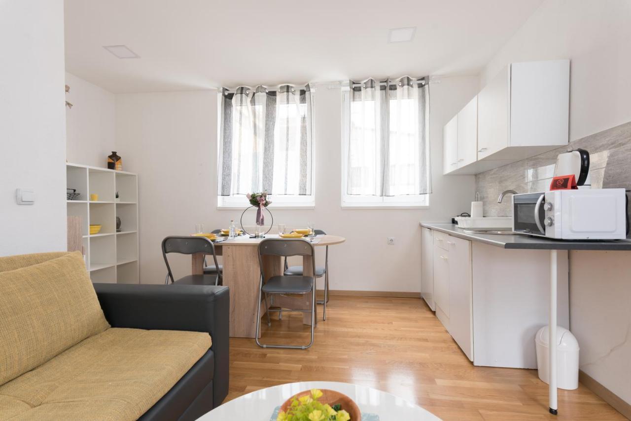 Apartmani Kod Marka 波热加 外观 照片