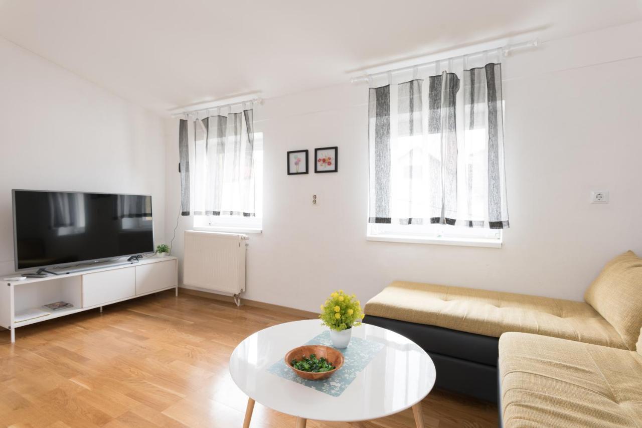 Apartmani Kod Marka 波热加 外观 照片